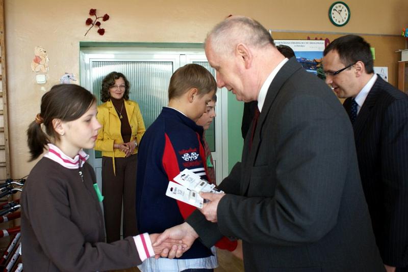 dsc00861.jpg - Powiatowy Turniej Bezpieczeństwa w Ruchu Drogowym - 24 kwietnia 2008 r.