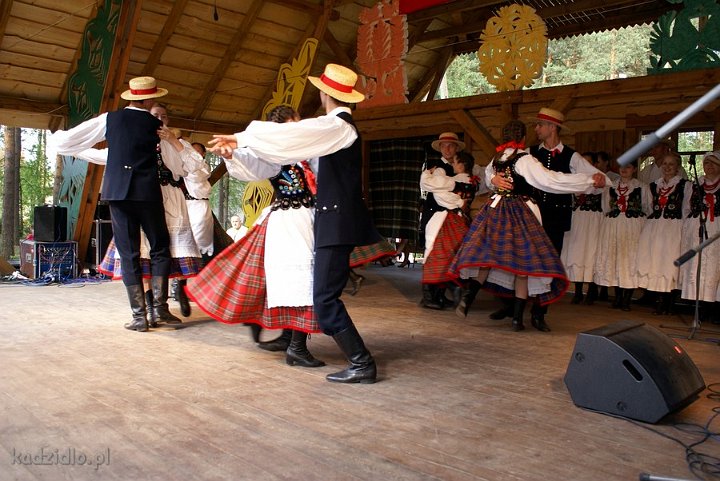 dsc03488.jpg - Zespół Folklorystyczny Folusz z Giedlarowej - Polska