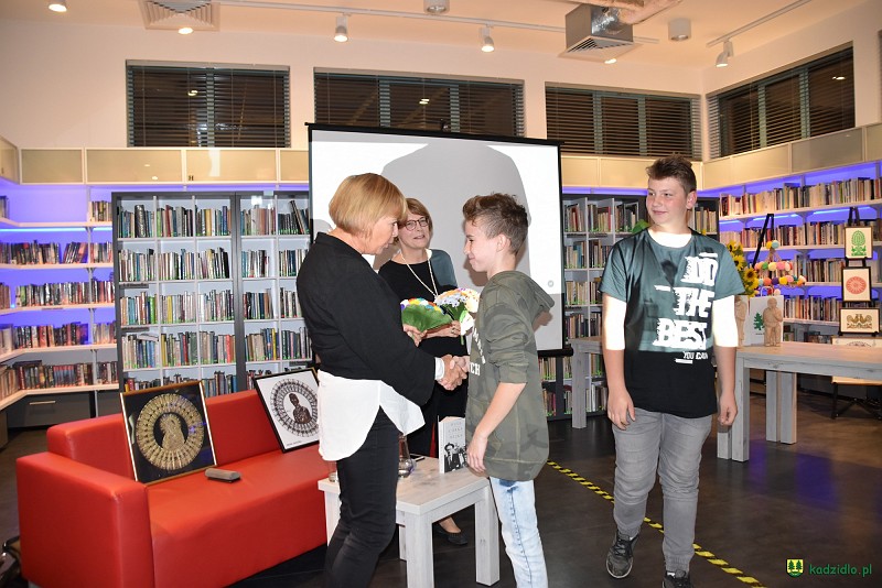 bibl_26092019_024.jpg